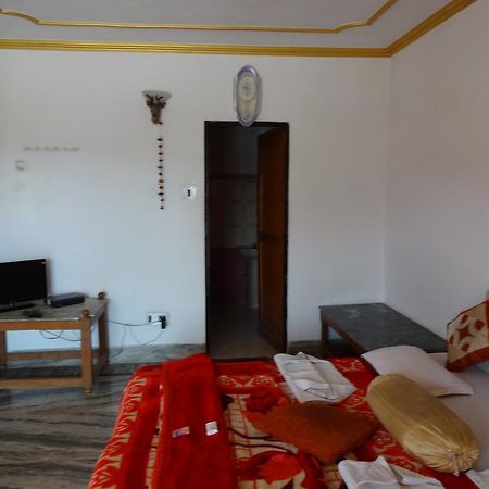 Hotel Fort View Орчха Экстерьер фото